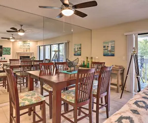 Photo 2 - Sea La Vie: Sunny Indian Rocks Beach Condo!