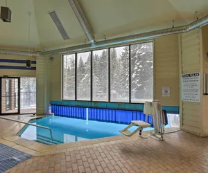 Photo 3 - Cozy Ski-in/ski-out Winter Park Resort Condo!