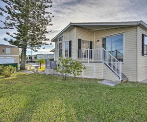 Photo 4 - Nettles Island Jensen Beach Home: Near the Ocean!