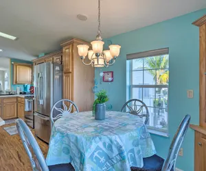 Photo 2 - Nettles Island Jensen Beach Home: Near the Ocean!