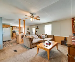 Photo 5 - Cozy Kentucky Retreat w/ Deck, Grill & Fire Pit!