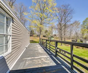 Photo 3 - Cozy Kentucky Retreat w/ Deck, Grill & Fire Pit!