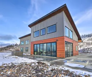 Photo 3 - Modern Mountaintop Durango Ridge Retreat - Hot Tub