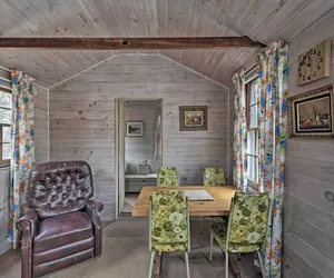 Photo 5 - Cozy Vineyard Haven Cottage < 1 Mi to Beach!
