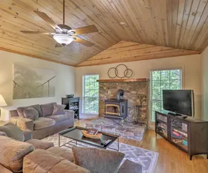 Photo 3 - 'creekside Hideaway' w/ Fire Pit + Creek Access!