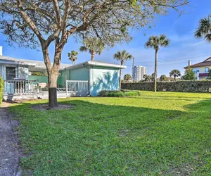 Photo 5 - Modern Seaview House - 200 Yards to Daytona Beach!