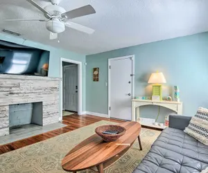 Photo 3 - Modern Seaview House - 200 Yards to Daytona Beach!