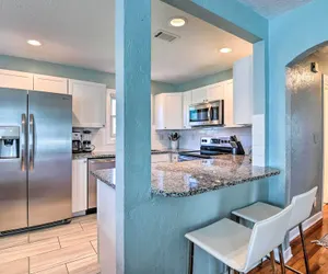 Photo 4 - Modern Seaview House - 200 Yards to Daytona Beach!