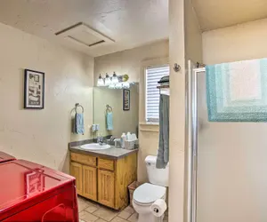 Photo 5 - Pet-friendly Efficiency Cottage w/ Pool!