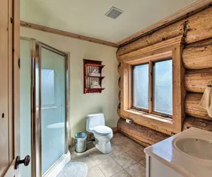 Photo 3 - Stunning Fairplay Cabin w/ Hot Tub & Sauna