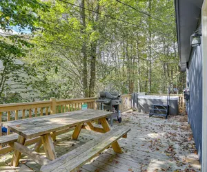 Photo 3 - Modern Poconos Chalet w/ Private Hot Tub, Fire Pit