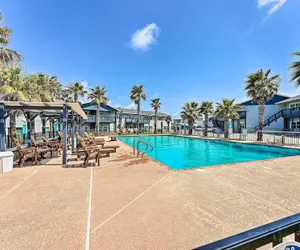 Photo 5 - 'sea-king Sol' Condo: Balcony, Ocean Views!
