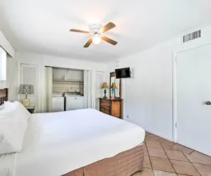 Photo 5 - South Padre Island Vacation Rental: Steps to Beach