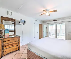 Photo 4 - South Padre Island Vacation Rental: Steps to Beach