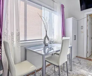 Photo 4 - Chatsworth Studio w/ Tennis Court Access!