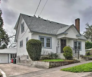 Photo 5 - Central Eugene House w/ Updated Interior & Yard!