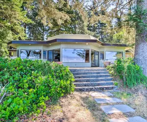 Photo 2 - Enchanting Coos Bay Sanctuary w/ Lush Views!