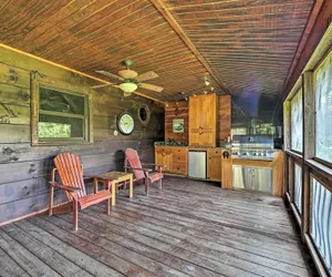 Photo 3 - Lakefront Coalmont Cabin on 5 Acres w/ Dock!