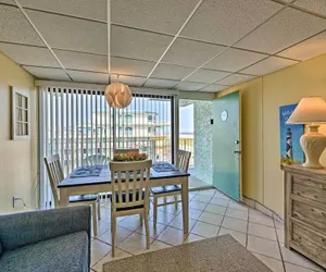 Photo 5 - Wildwood Crest Condo w/ Pool: Walk to Restaurants!