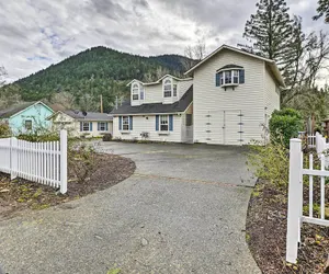 Photo 5 - Spacious Grants Pass Home w/ Hot Tub & Views!