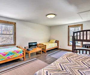 Photo 4 - Pet-friendly Fair Play Getaway w/ Boat Dock!