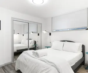 Photo 4 - Hillside in Seattle - well appointed