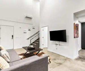 Photo 2 - Urban Loft in Redmond Core