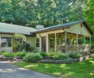 Photo 2 - Mountain Retreat Hot Tub Asheville