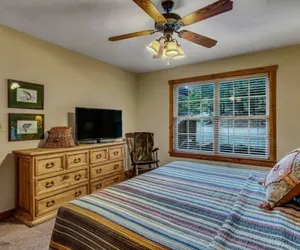 Photo 3 - Tranquil Lodge Retreat