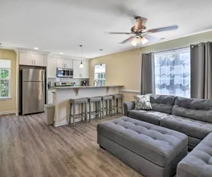 Photo 3 - Cozy Cape Charles Apartment: Walk to Beaches!