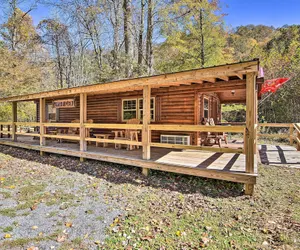 Photo 4 - Pet-friendly Semper Fi Cabin w/ Fire Pit!