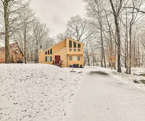 Photo 3 - Pet-friendly Poconos Vacation Rental w/ Hot Tub!