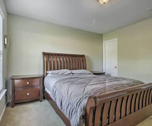 Photo 3 - Morrisville Townhome w/ Community Amenities!