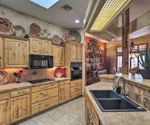 Photo 4 - Pet-friendly Lake Havasu Gem: Patio, Grill & Yard