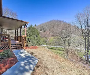 Photo 2 - Hot Tub & Fire Pit at Luxe Blue Ridge Bungalow