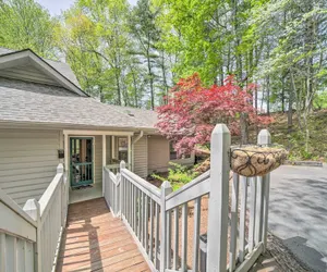 Photo 5 - Scenic Sapphire Condo w/ Deck + Gas Grill!