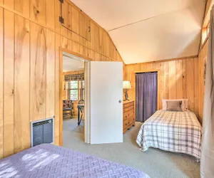 Photo 2 - Lake Pleasant Cabin: 3 Acres, Kayaks & Beach!