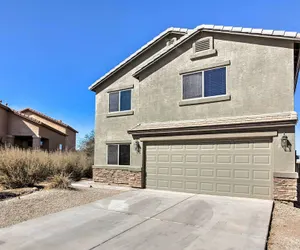 Photo 5 - Maricopa House w/ Private Pool & Putting Green!