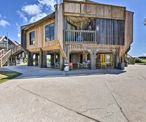 Photo 2 - Matagorda Townhome W/deck, Views, Pool Access