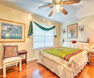 Photo 3 - Dog-friendly Senatobia Cottage w/ Fishing Pond!