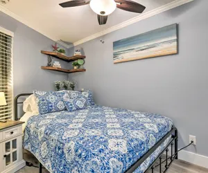 Photo 4 - Corpus Christi Beach Condo w/ Community Pool!