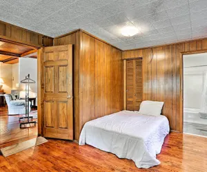 Photo 2 - Wawayanda House on 62 Acres - Multiple Fireplaces!