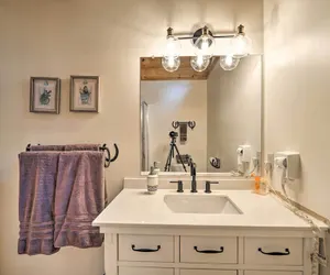 Photo 2 - Cozy Retreat w/ Porch & Double JJ Resort Access!