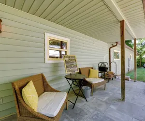 Photo 4 - Idyllic Lake Norman Getaway w/ Fire Pit + Kayaks!
