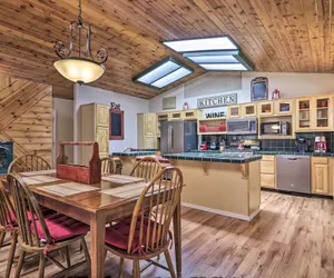 Photo 5 - Hildas Cabin Retreat w/ Mtn Views & Patio!