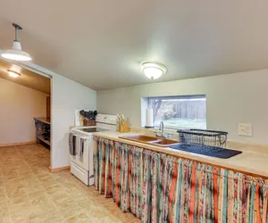 Photo 4 - Black Hills Vacation Rental 25 Mi to Mt Rushmore!
