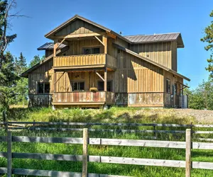 Photo 2 - Columbia Falls Vacation Rental: 10 Mi to Whitefish