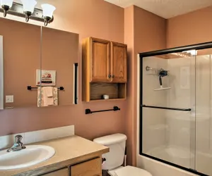 Photo 2 - Cozy Getaway W/yard & Patio: 4 Mi to Hayden Lake!