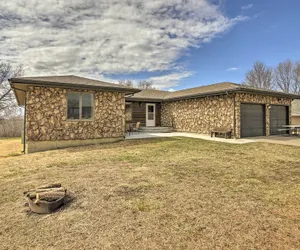 Photo 4 - Milford Lake Vacation Rental: Walk to Beach!