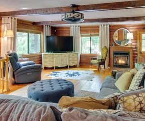 Photo 4 - Cabin in Lake Lure; Near Chimney Rock & Asheville!